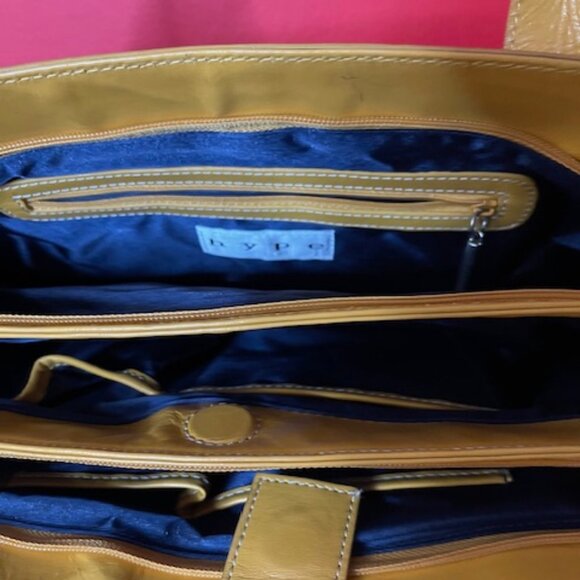 Mustard Yellow Handbag - Picture 6 of 6